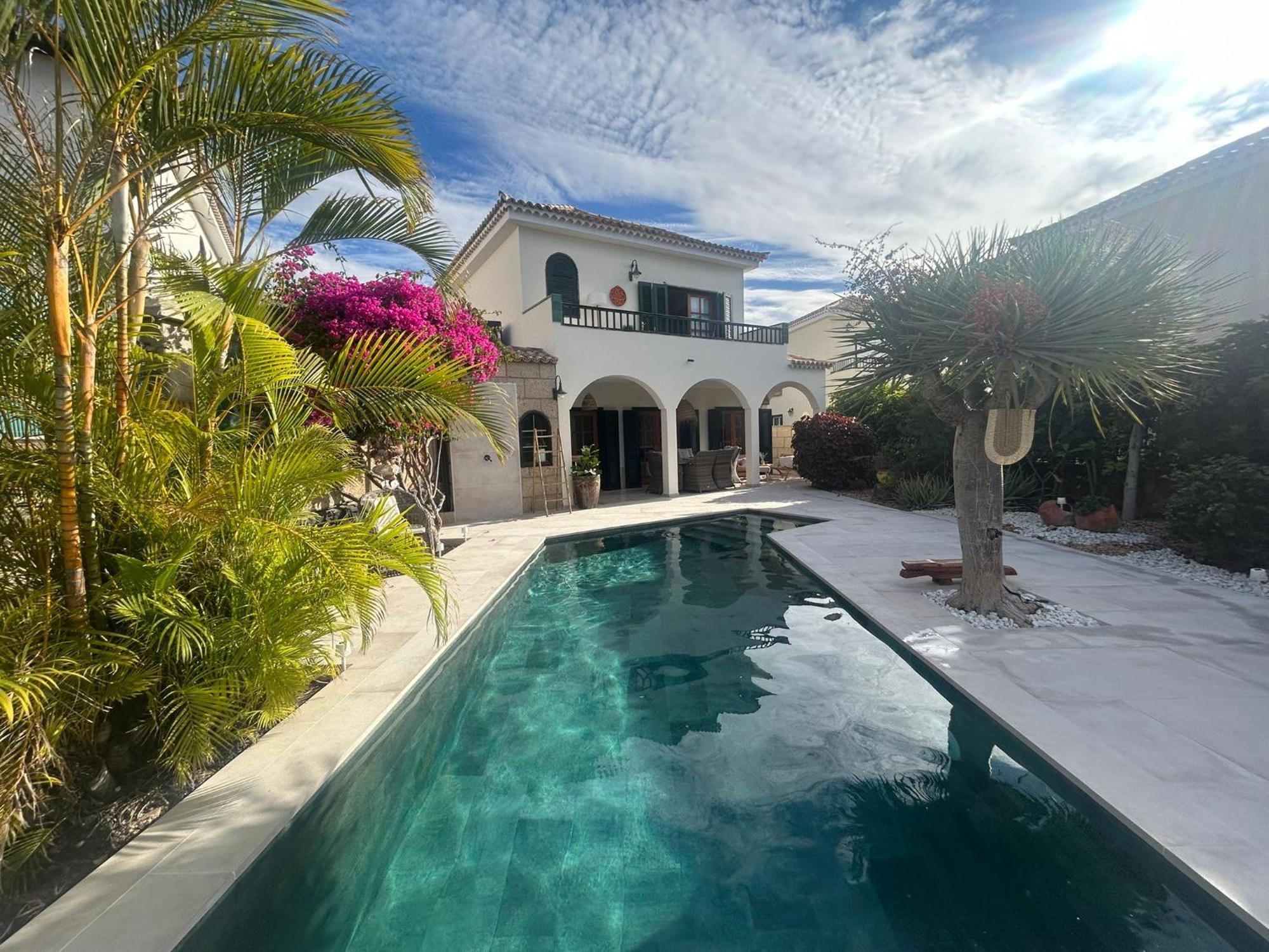 Villa Ibiza - Beautiful House With Private Pool Chayofa ภายนอก รูปภาพ