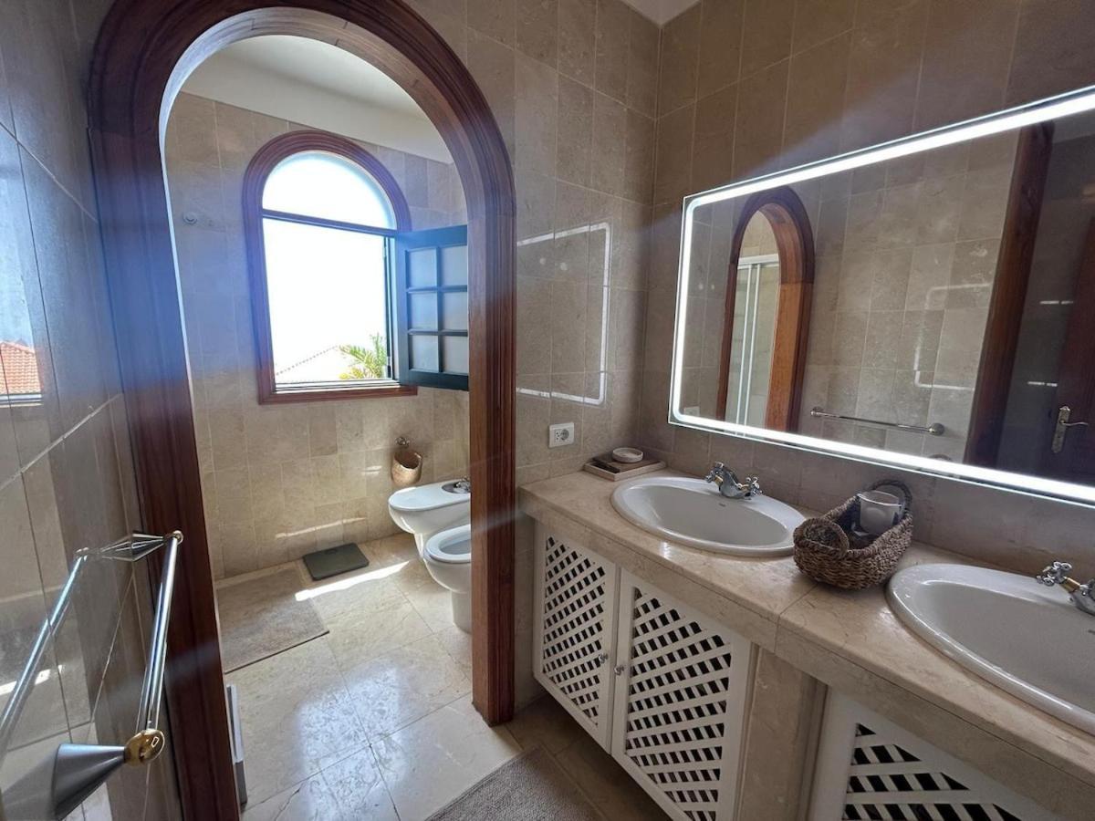 Villa Ibiza - Beautiful House With Private Pool Chayofa ภายนอก รูปภาพ
