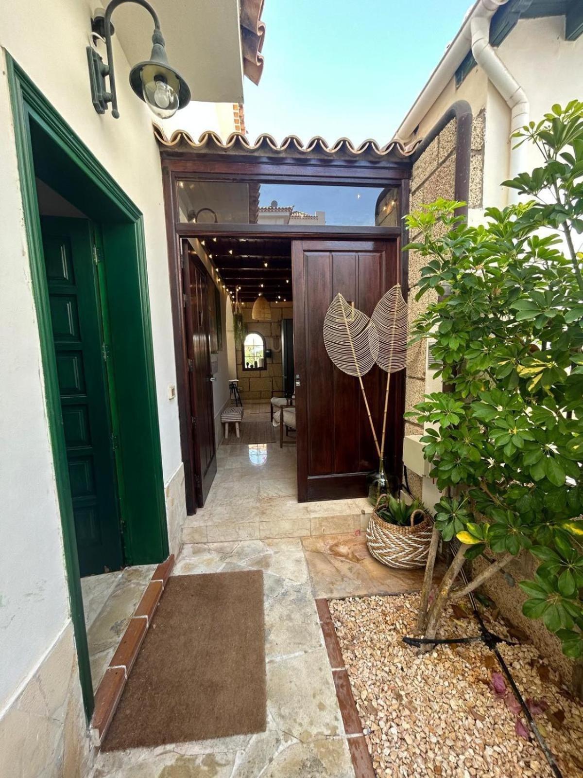 Villa Ibiza - Beautiful House With Private Pool Chayofa ภายนอก รูปภาพ